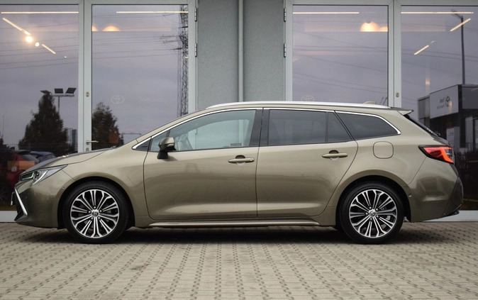 Toyota Corolla cena 139900 przebieg: 24834, rok produkcji 2022 z Lwówek małe 352